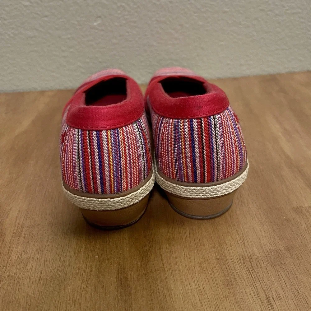 Grasshoppers Ortholite Misty Striped Wedge Shoes Slip On Red Comfort Shoe‎ Sz 6N